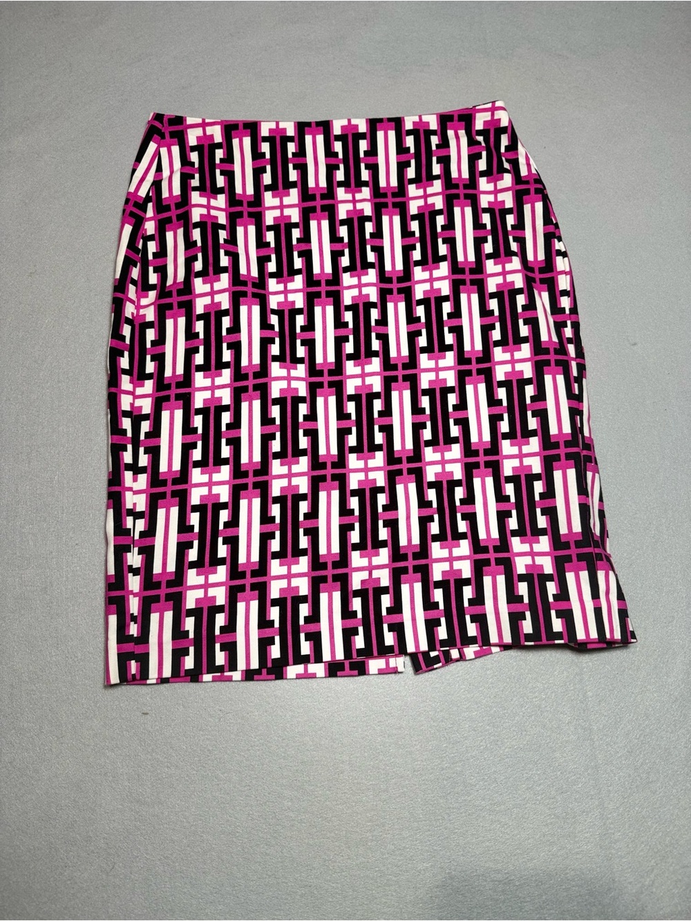 Banana Republic Pink, Black & White Geometric Pencil Skirt